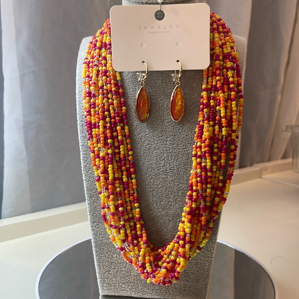Lucky Brand necklace-string seed beads. Earrings Korea- gold tear drop